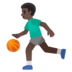 Yeremias Bisay memantulkan bola dalam permainan bola basket 